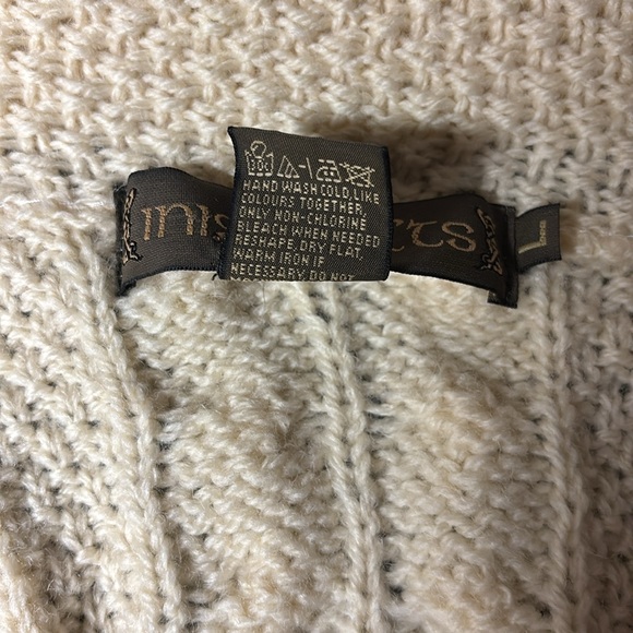 Inis Crafts Merino Wool Cable Knit cardigan Sweater - Picture 9 of 9